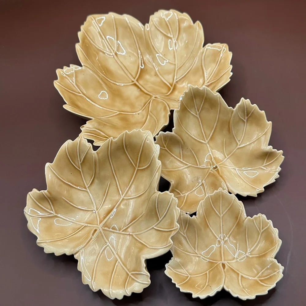 Vintage Ceramic Leaf Nesting 4 Bowl Caramel Majolica Style Signed Studio Pottery